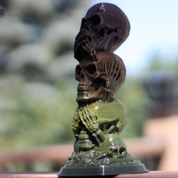 Skull statue - Picture 10 of 16